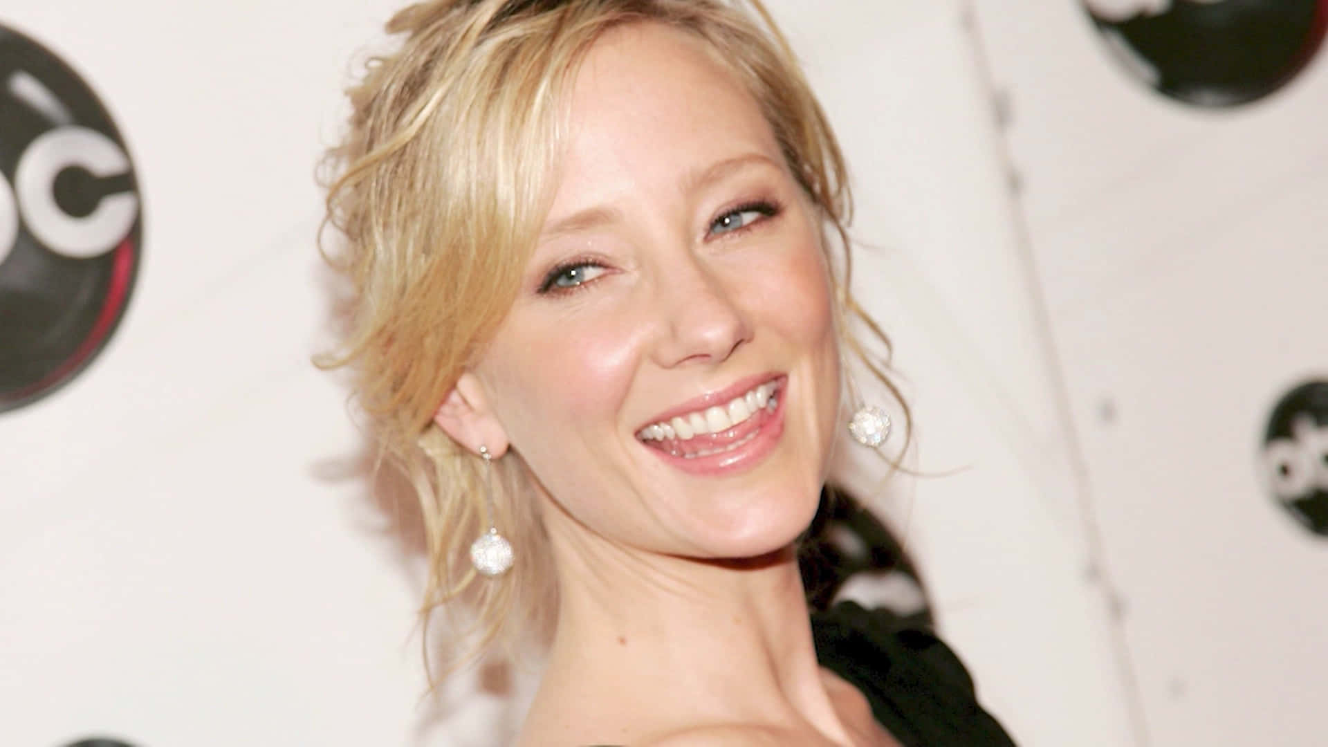 Anne Heche Wallpaper