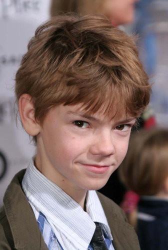 Super Hollywood Thomas Sangster Pictures And Image