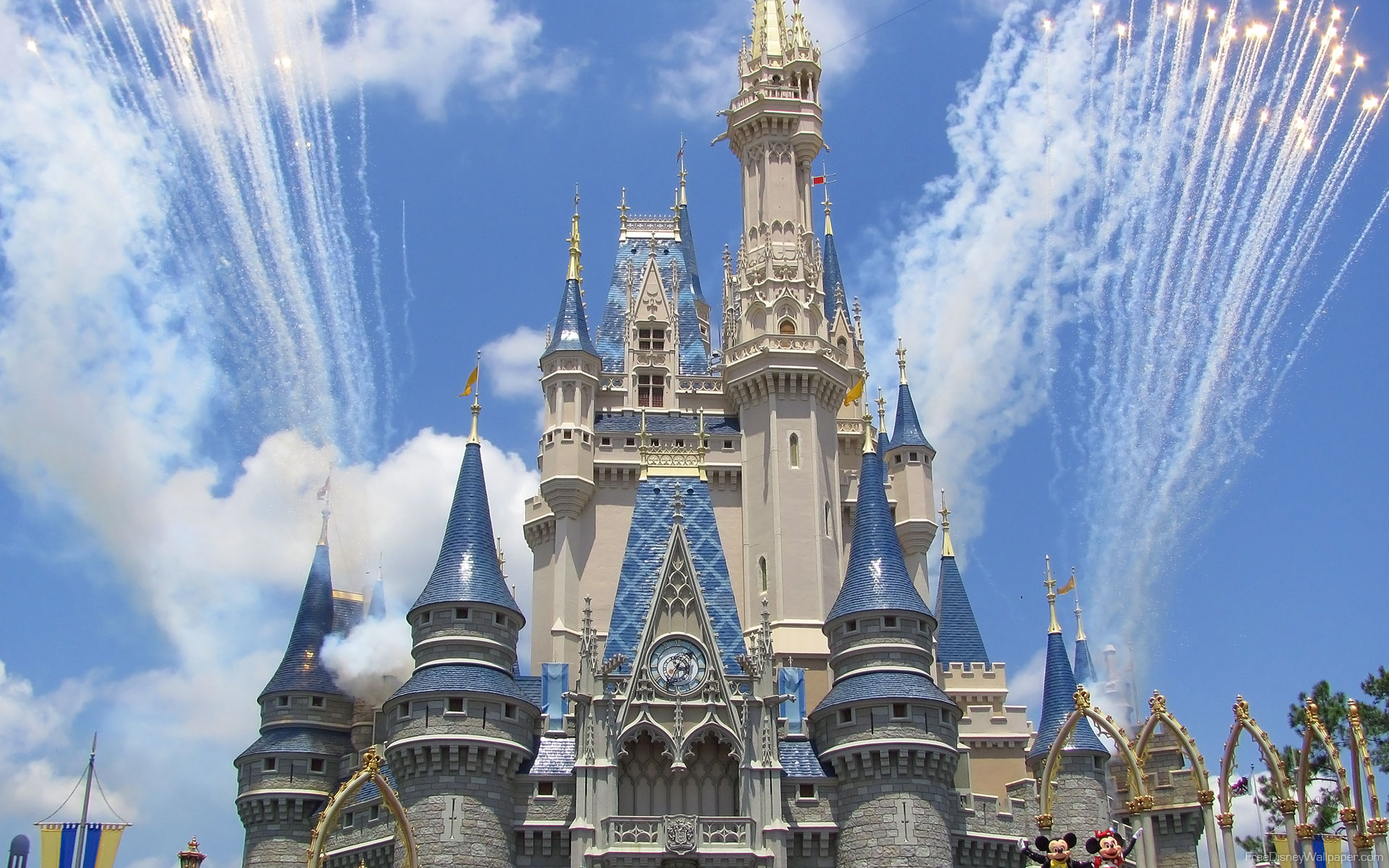 Disney Wallpaper Free Disney Wallpapers Cinderella Castle