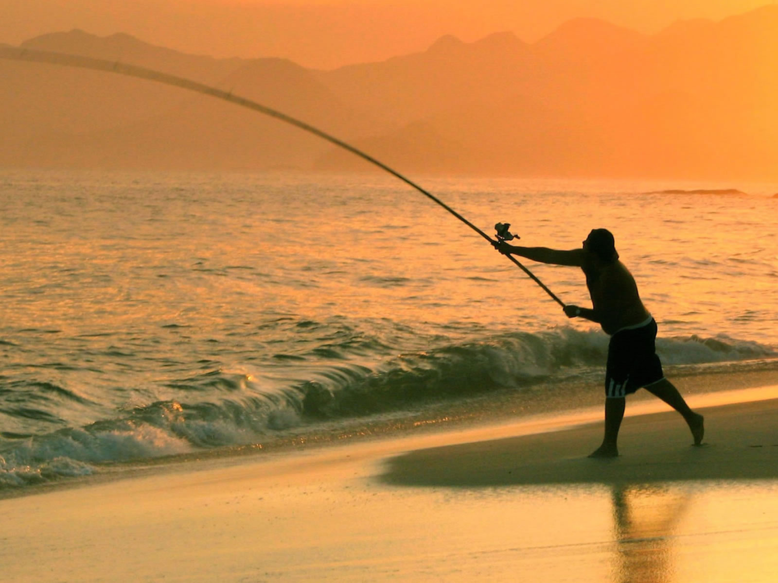 Fishing In The Sea Desktop Pc And Mac Wallpaper