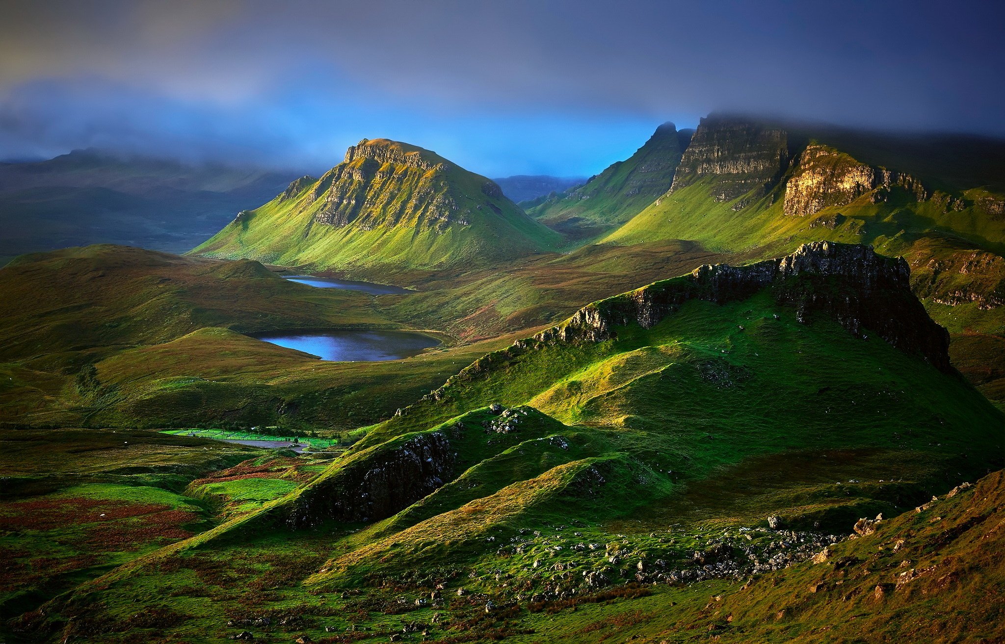 Wallpaper Scotland Isle of Skye highlands hill mountains valley