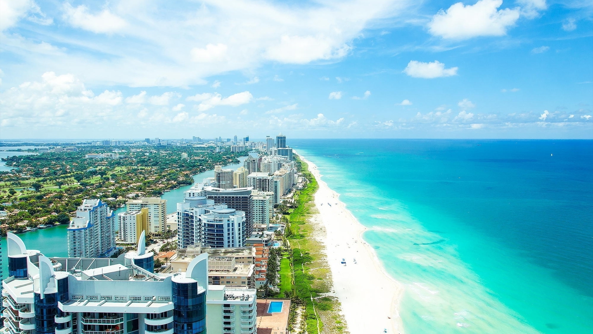 Miami Beach Widescreen Wallpaper