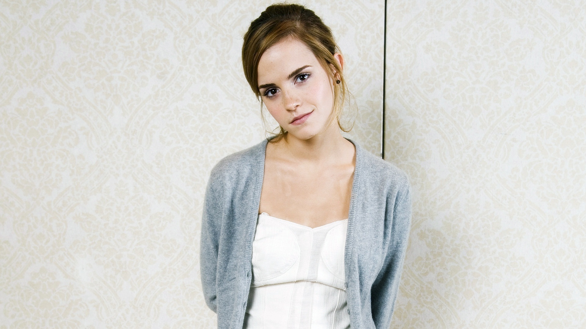 Beautiful HD Emma Watson Wallpaper HDwallsource