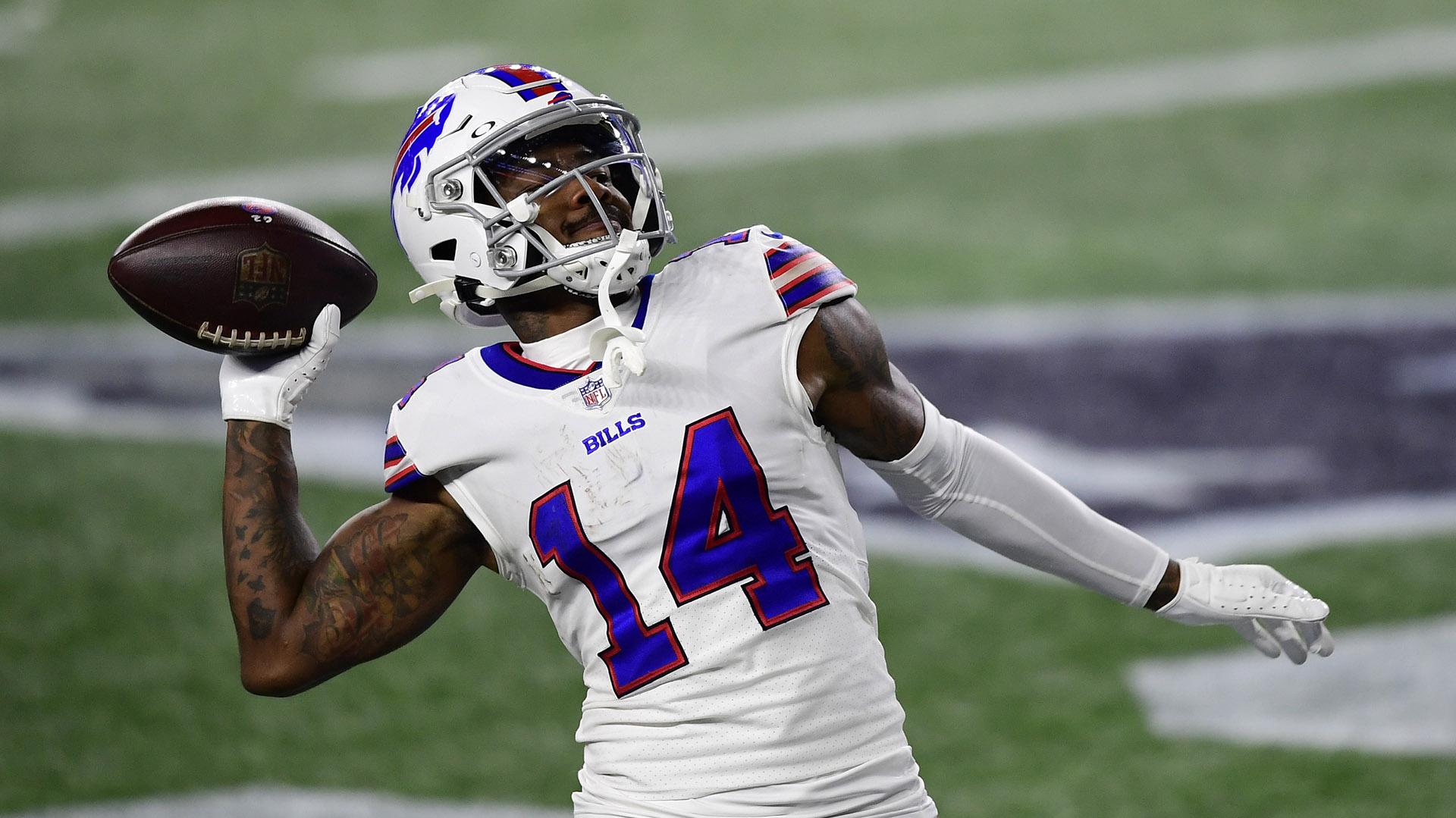 Bills WR Stefon Diggs agree to 4 year 104M extension reports