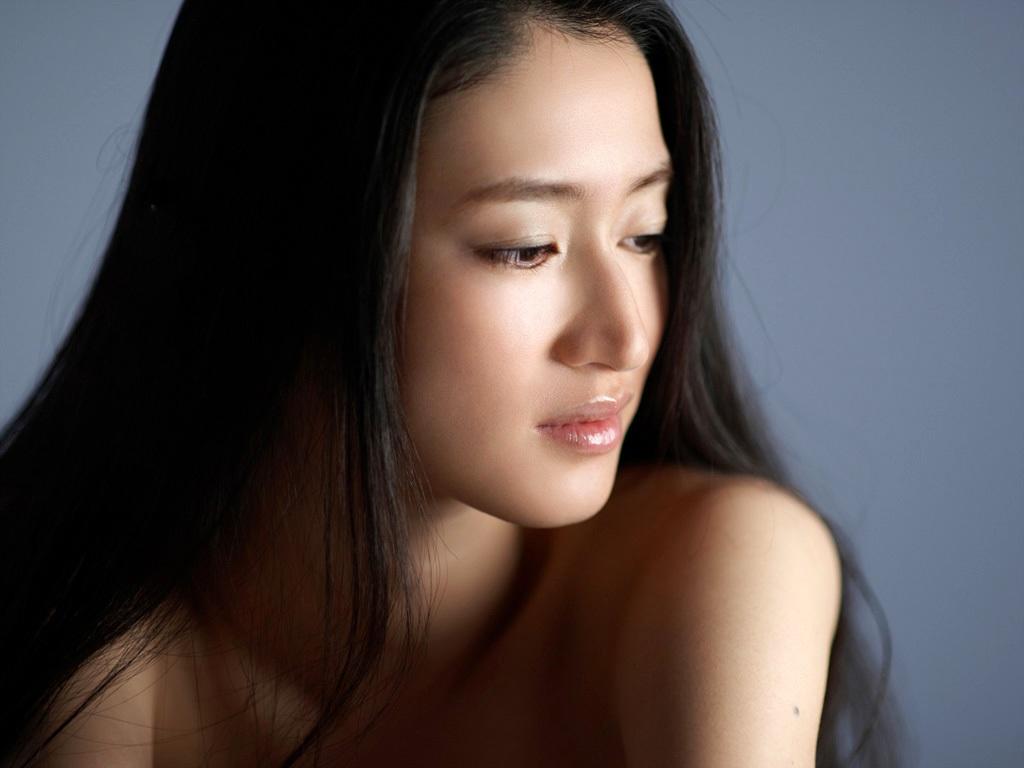 Koyuki Kato Wallpaper Beautiful Girl Face Hot Actress