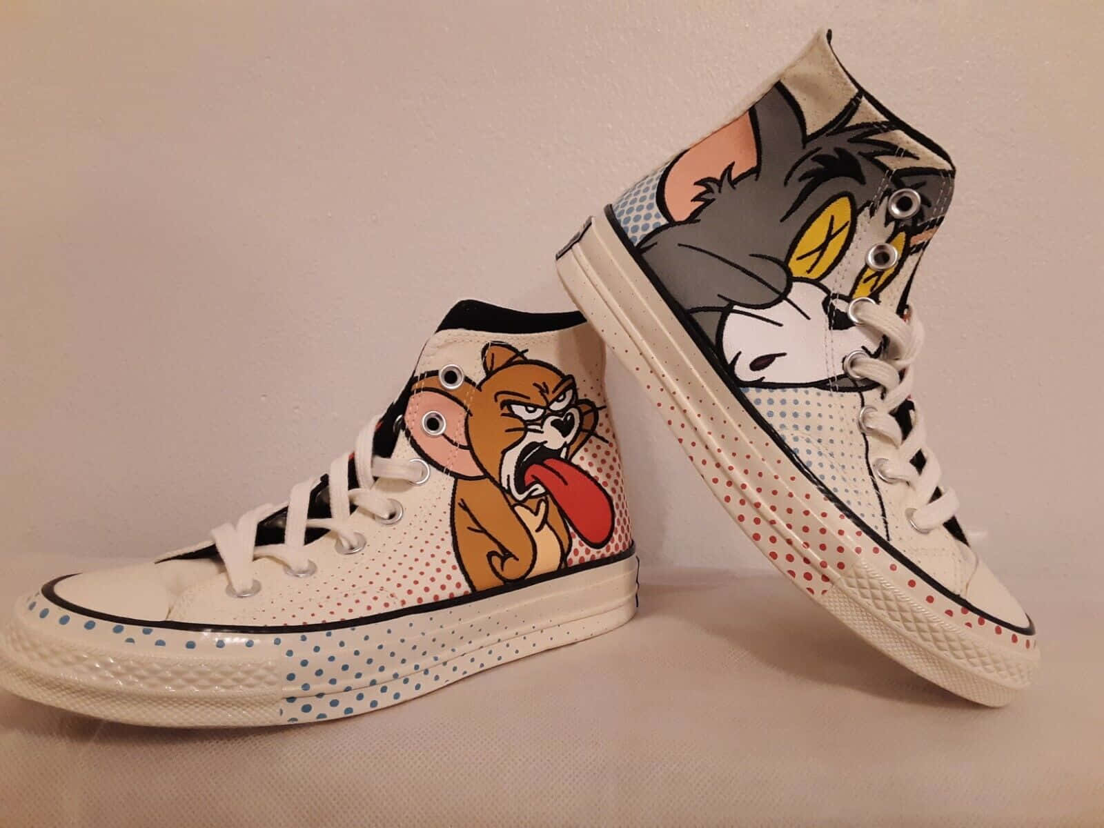 Cartoon Shoe Picture Wallpaper