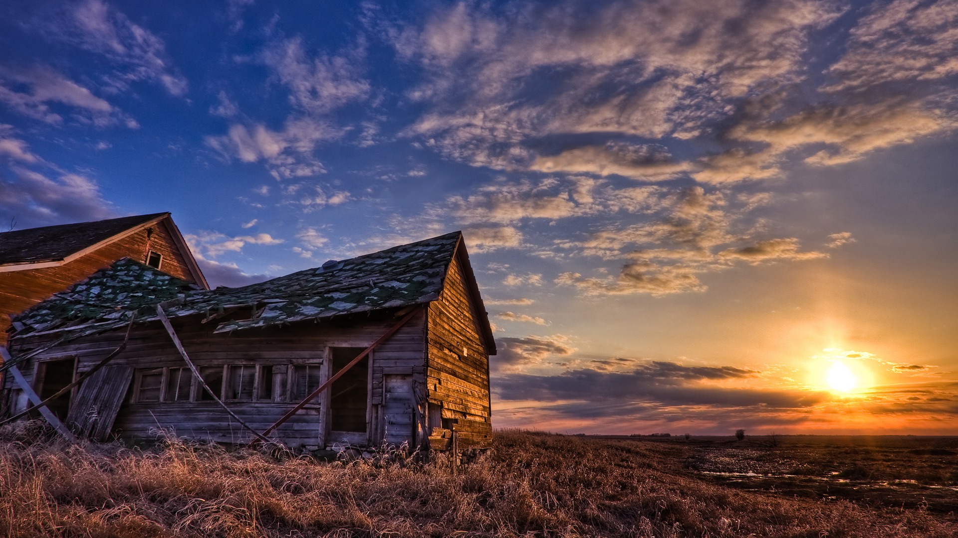 Old Rusty Farm House In Sunset Full HD Wallpaper
