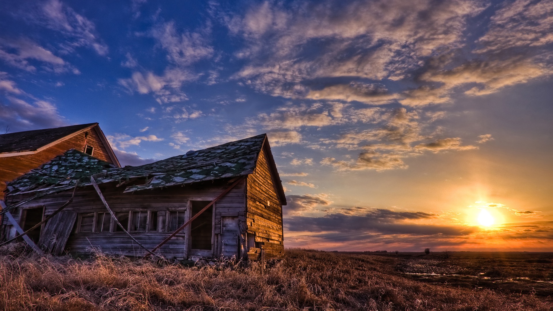 Old Rusty Farm House In Sunset Full Hd Wallpaper