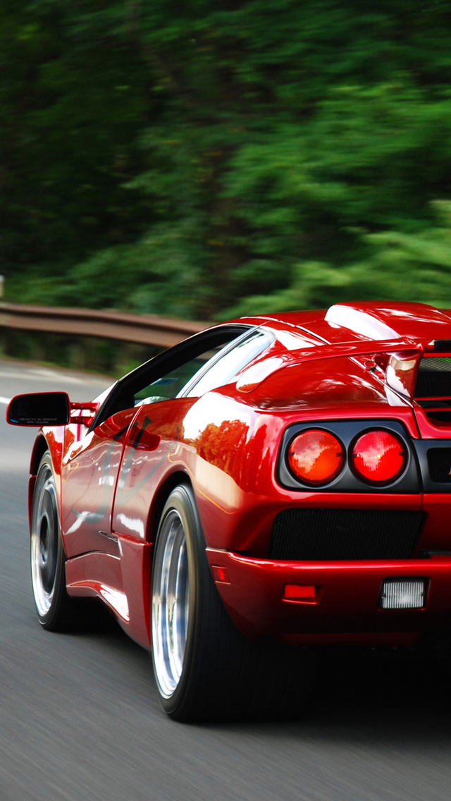 HD Sports Cars Wallpaper For Apple iPhone