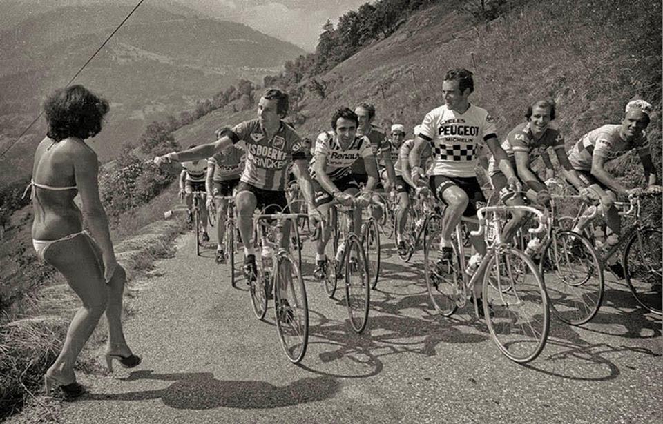 Cool Vintage Cycling Picture Road Bike Guy