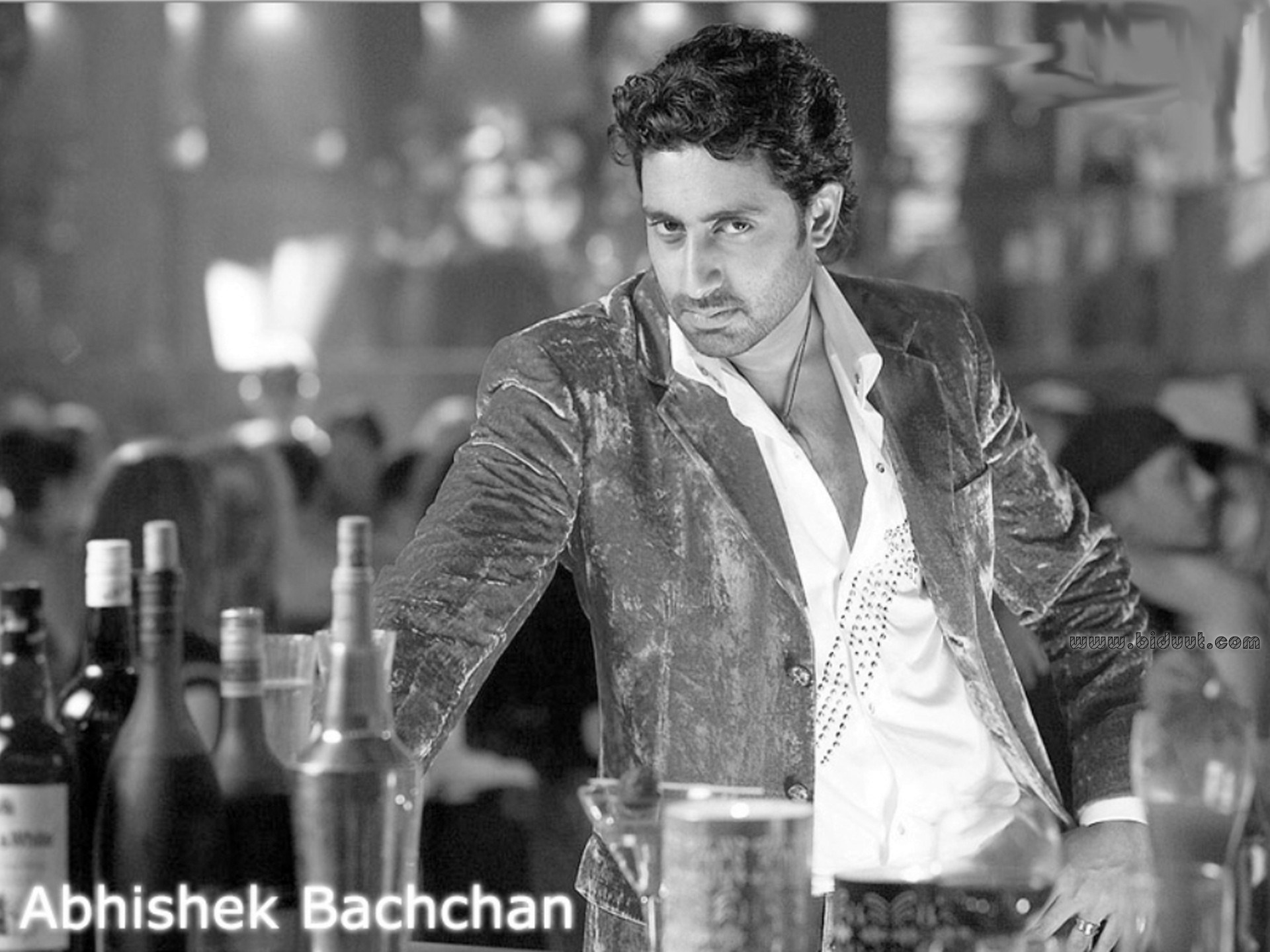 Abhishek Bachchan Black Wallpaper HD Superstar Biduut Daas