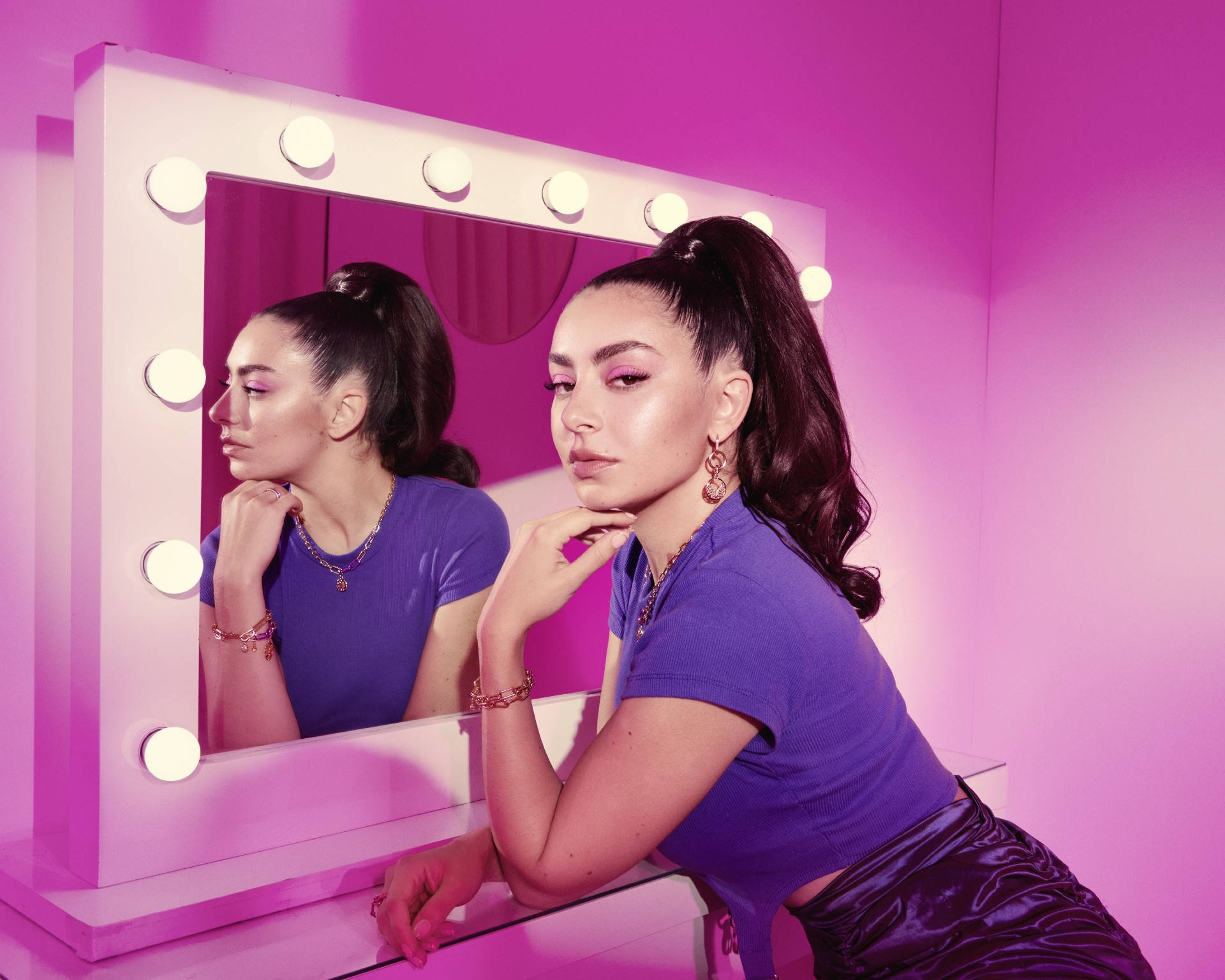 Charli Xcx Wallpaper