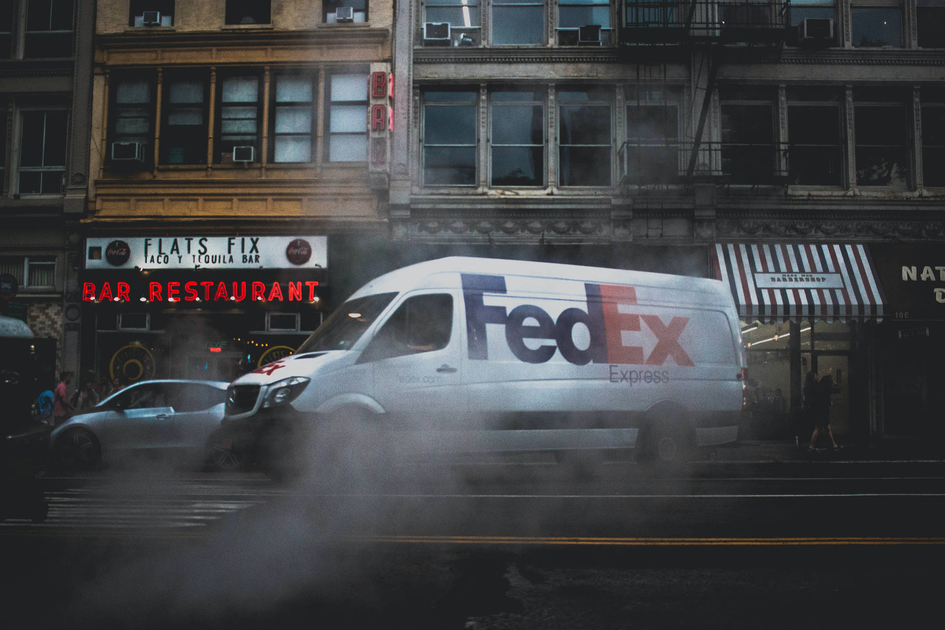 Fedex Express Delivery Van Wkpihoddxcw7hq0s Wallpaper