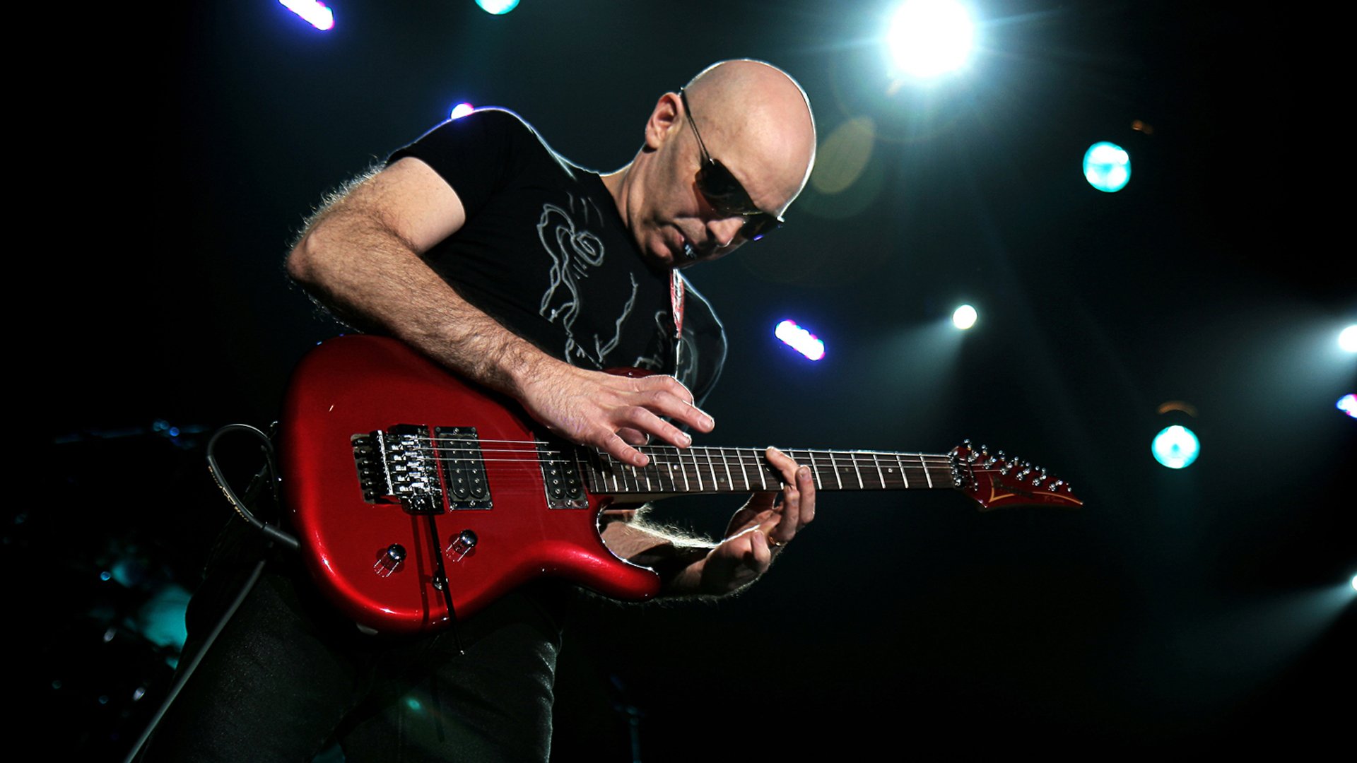 Joe Satriani Instrumental Rock Hard Heavy Metal Guitar Concert