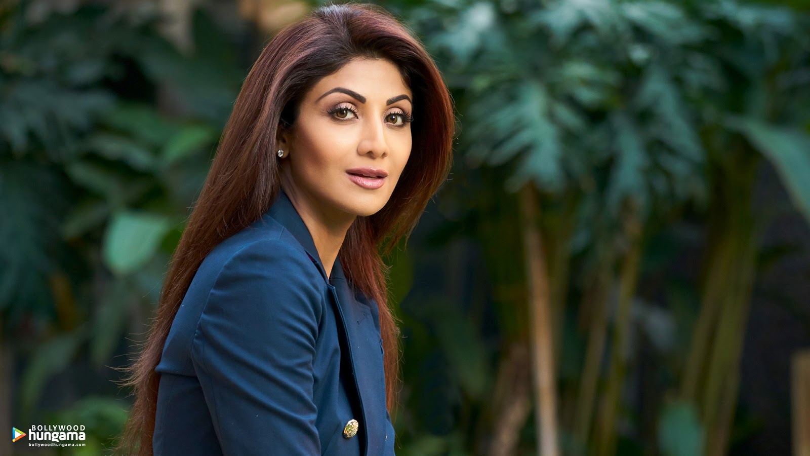 Bollywood Actress HD Wallpaper Set