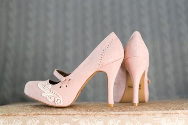 Pink Wedding Shoes Theweddingplans