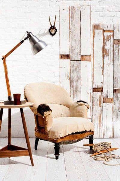 Faux Distressed Wood Wallpaper
