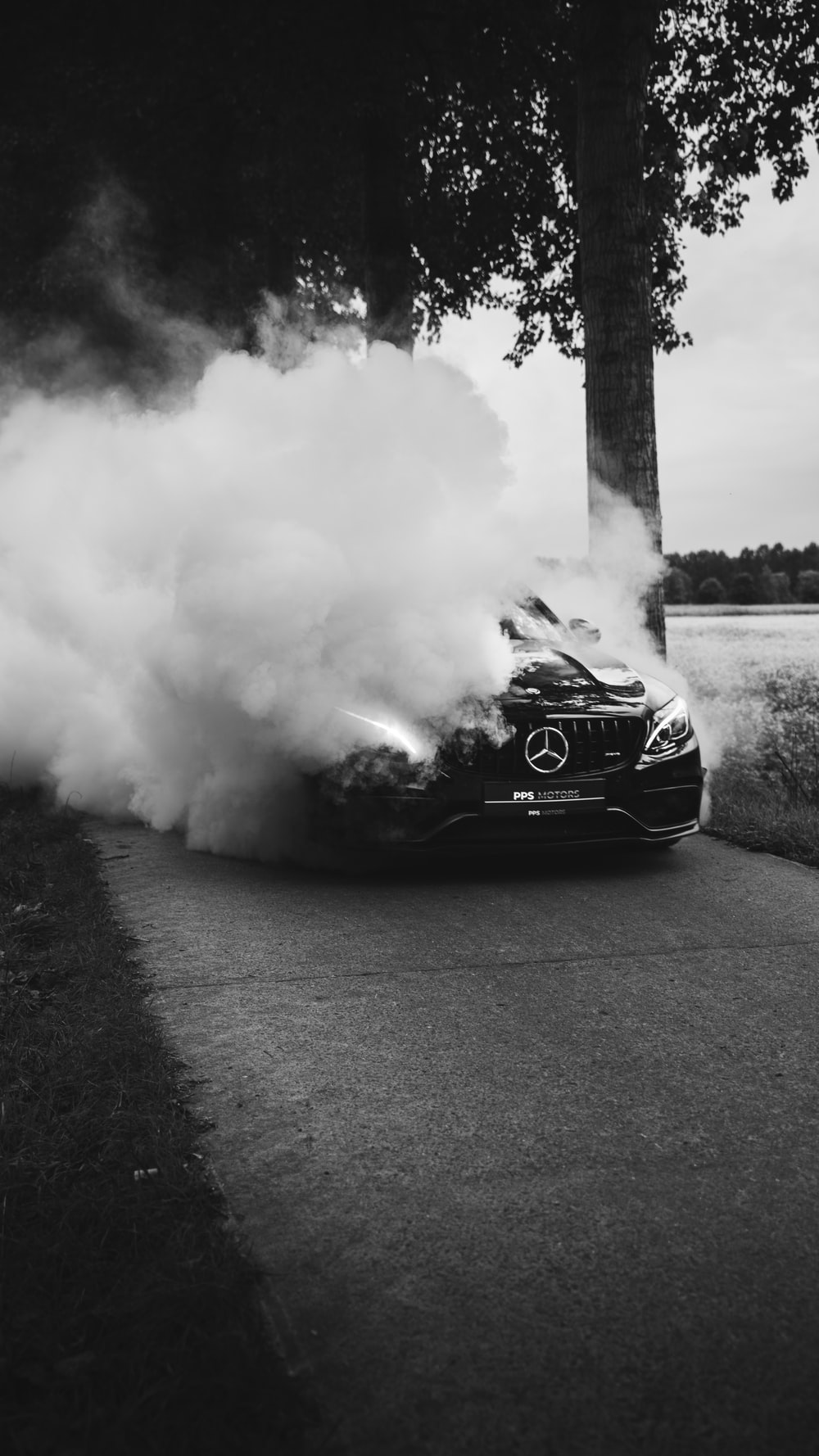 Tire Smoke Pictures HD Image