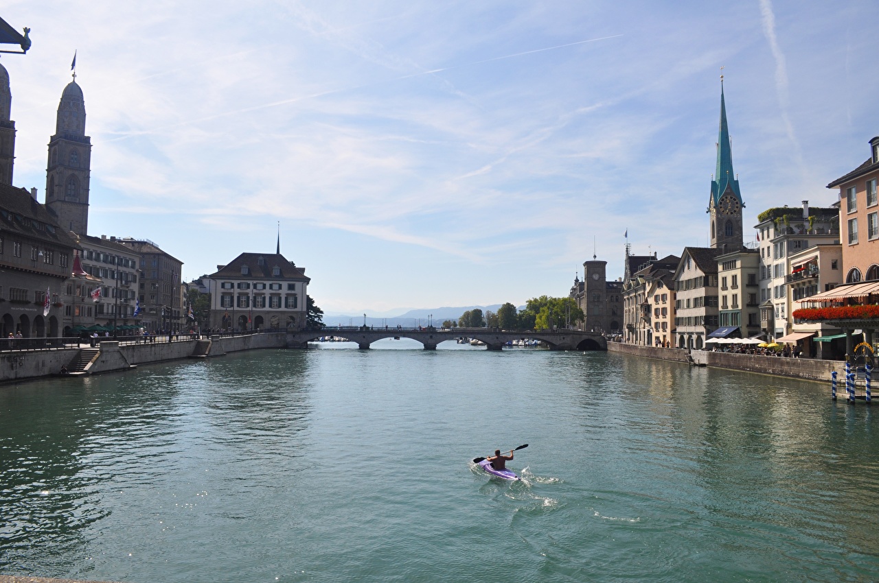 Photos Switzerland Limmat River Canton Of Zurich Bridge Boats