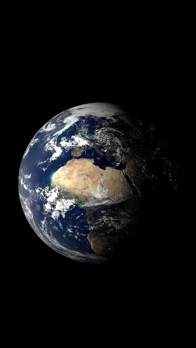 47+] iPhone Earth Wallpaper - WallpaperSafari