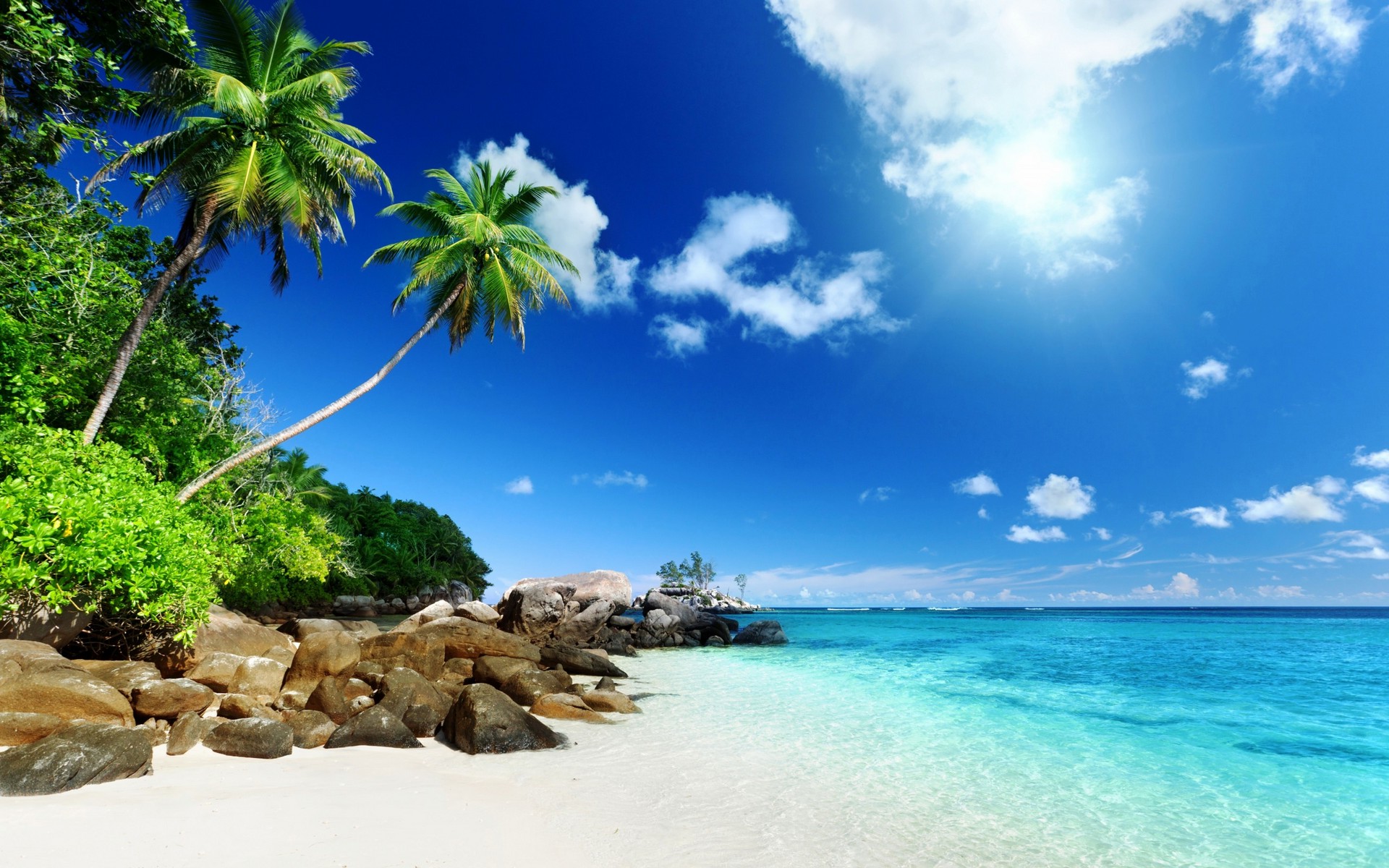 Nature Tropical Island Clouds Wallpaper HD Desktop