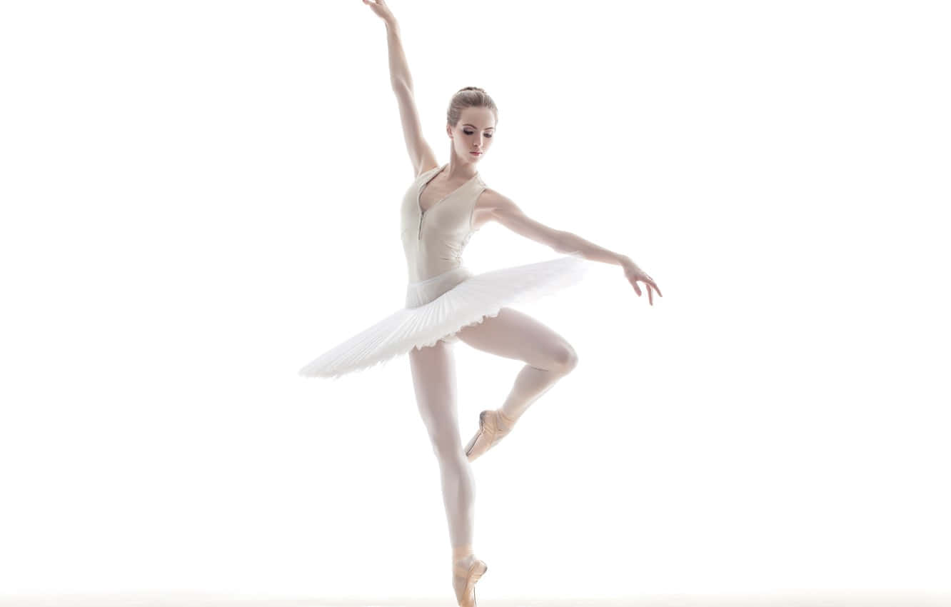 Ballerina Wallpaper S