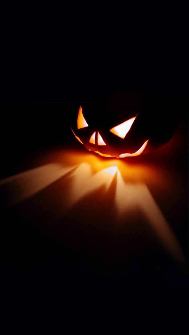 Scary Halloween Avatar iPhone Wallpaper Top