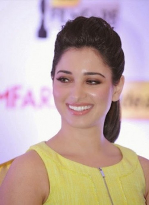 Related To Tamanna Bhatia Sexy In HD 1080p