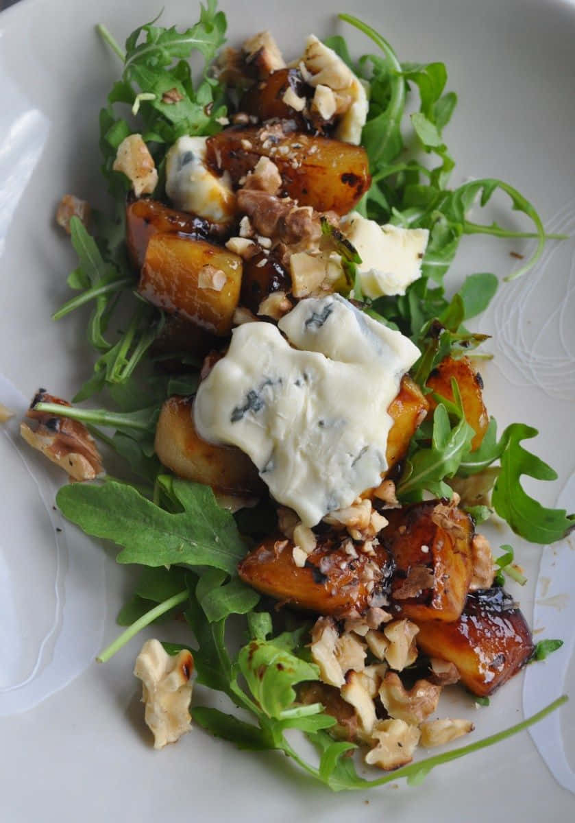 Enjoy Tasty Blue Cheese Wallpaper