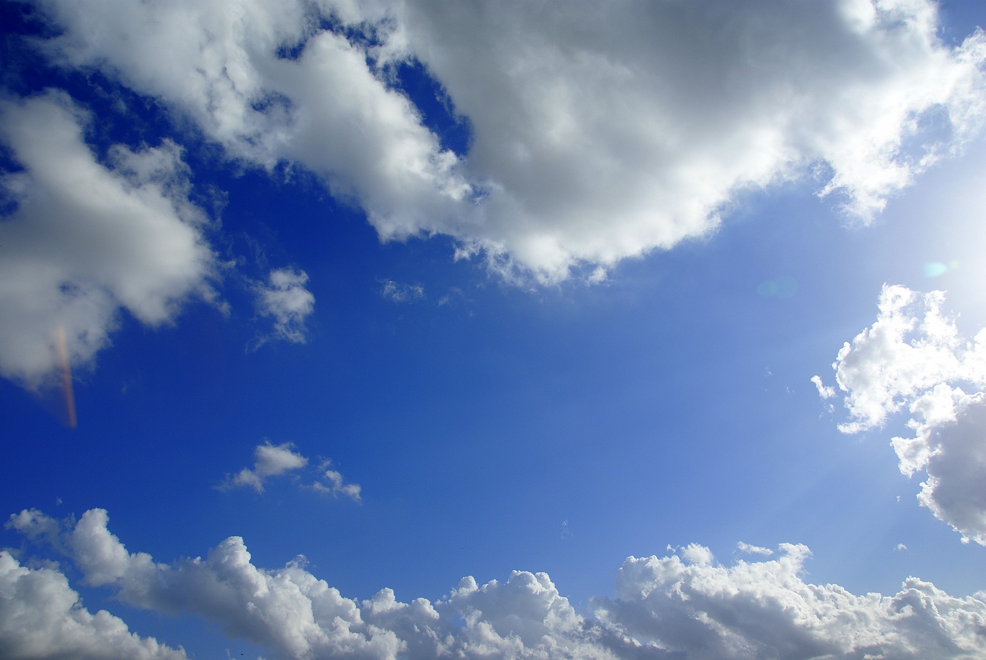 blue sky with clouds 1920x1286