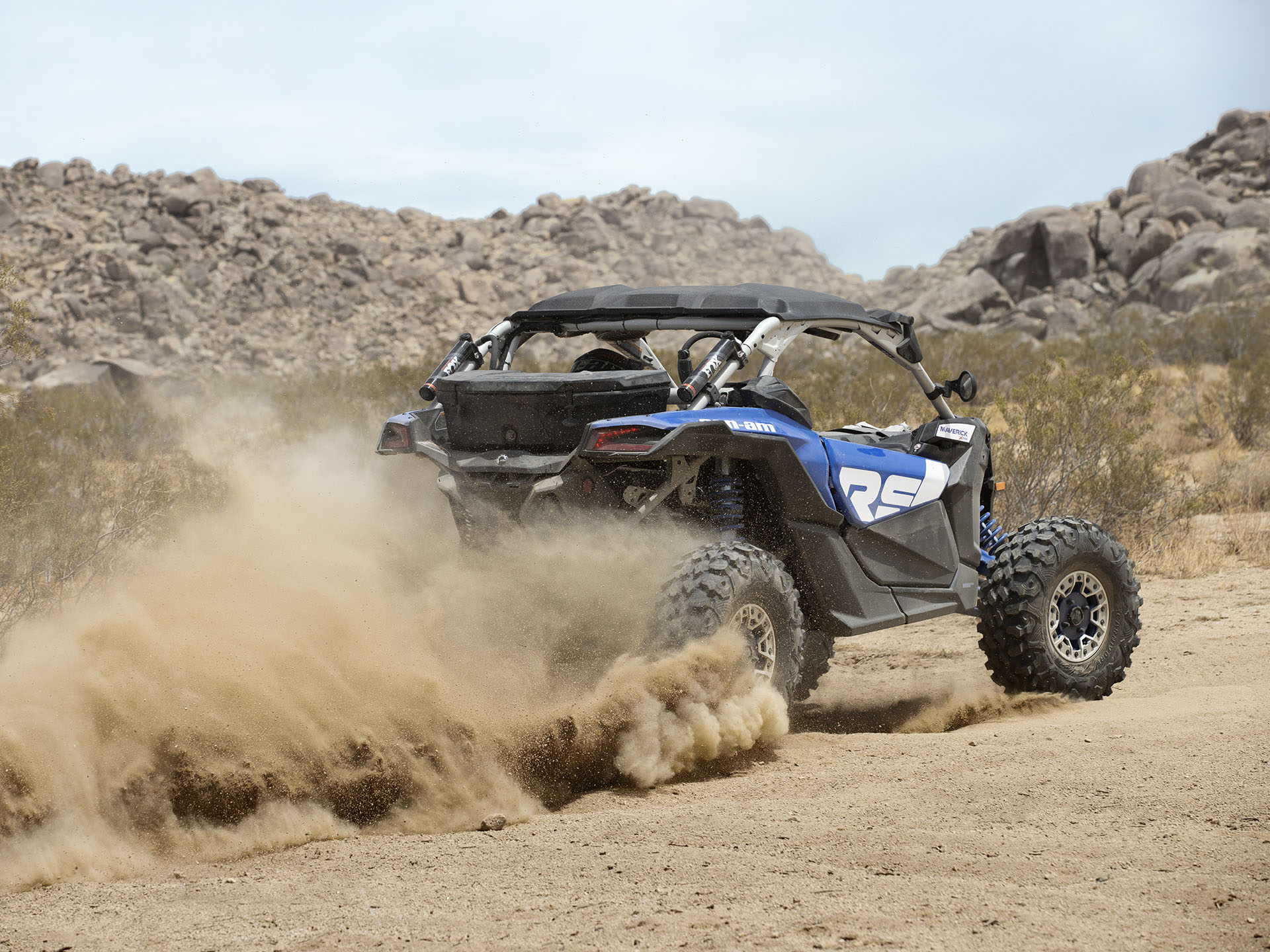Vibrant Can Am Maverick X3 Turbo Capture Nature Vibrant Can Am Maverick X3 Turbo Capture Nature