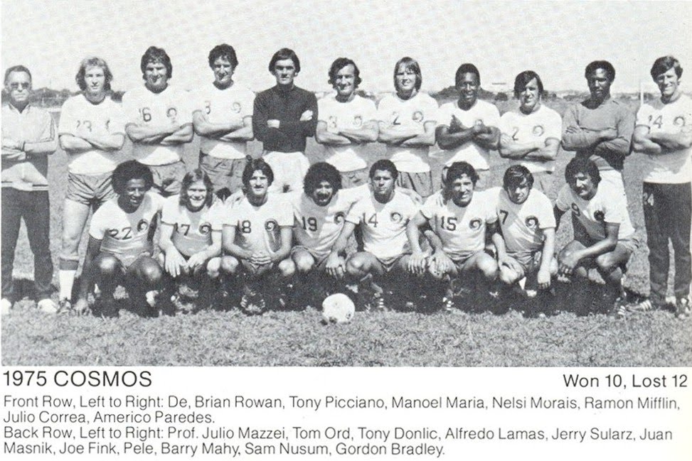 NEW YORK COSMOS 1975 THE VINTAGE FOOTBALL CLUB