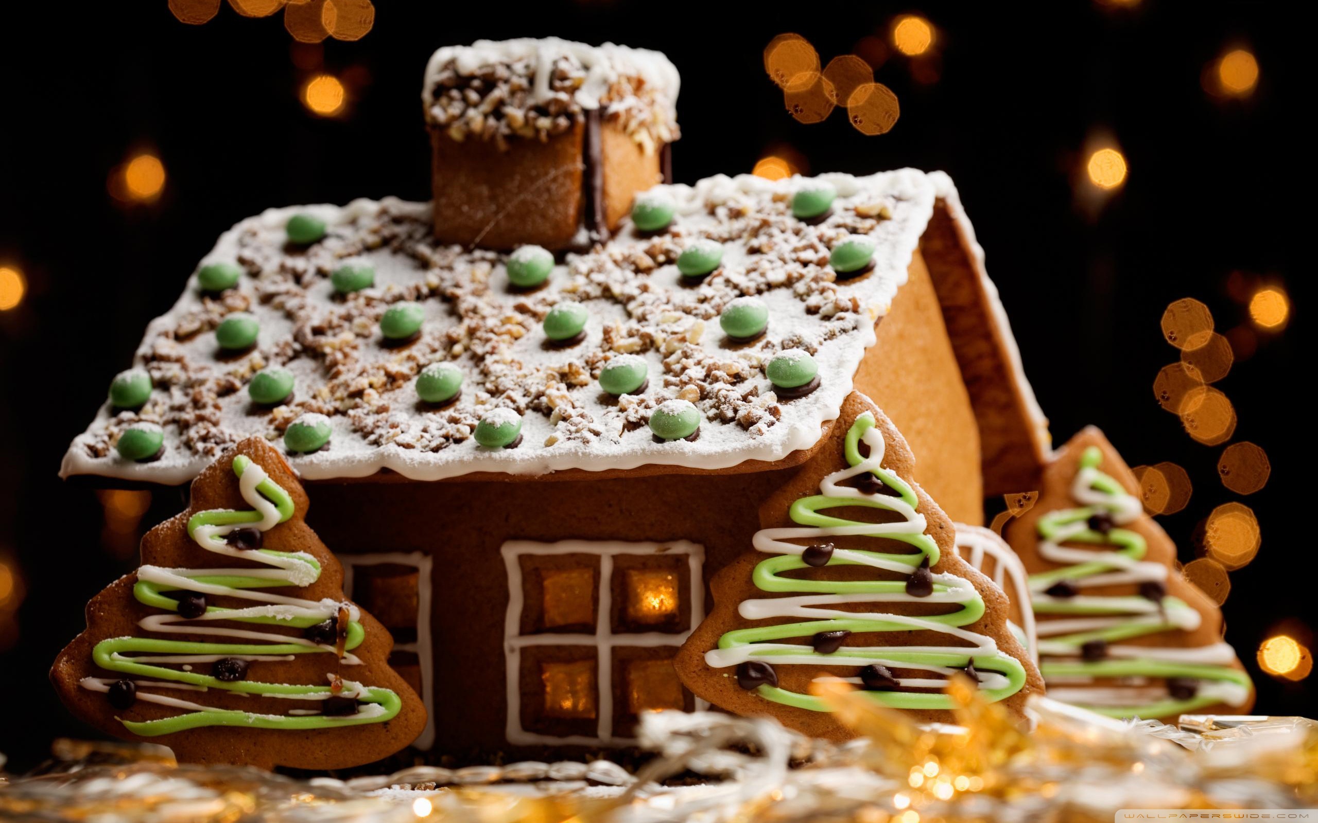 Gingerbread House Wallpaper On
