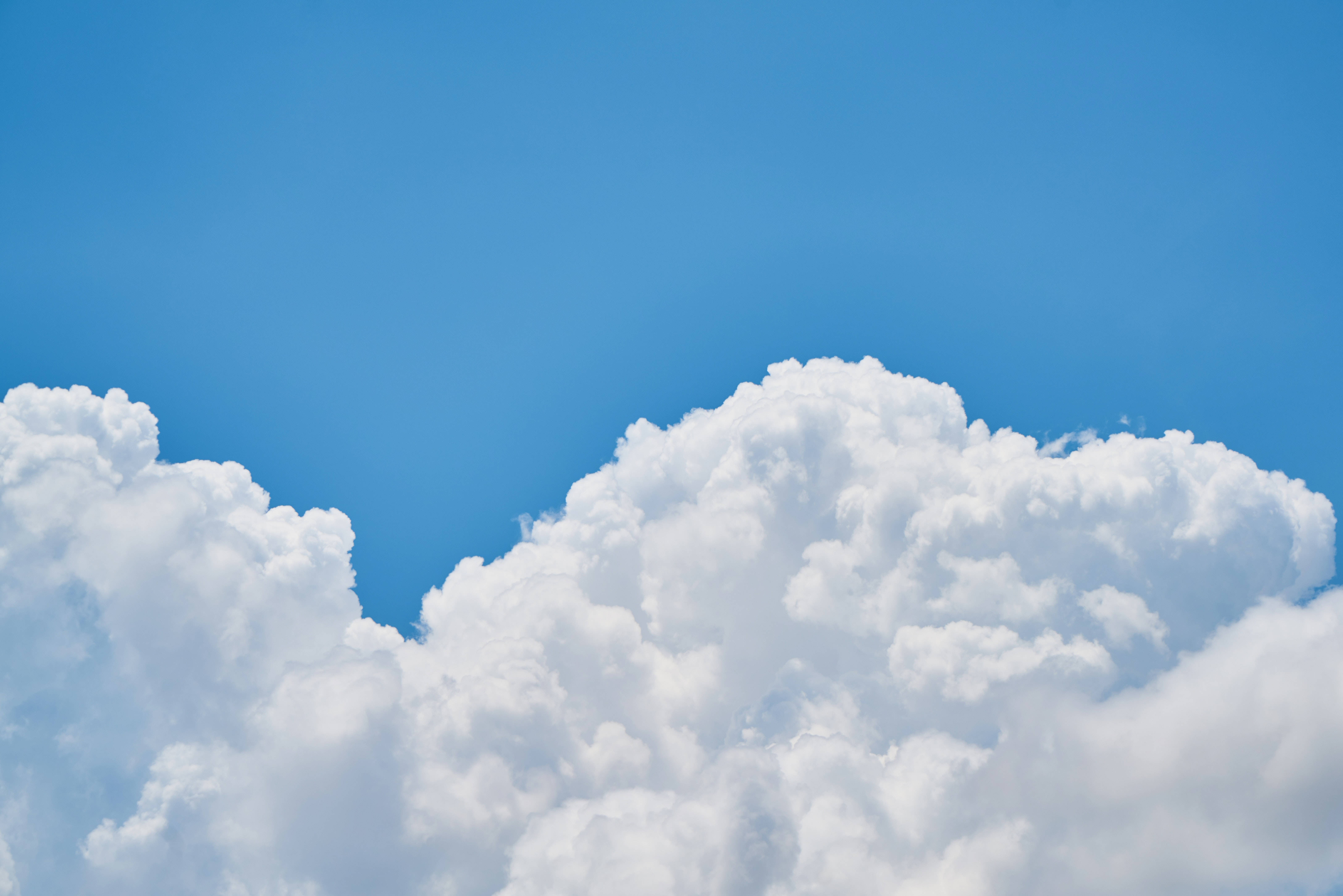 Aesthetic Blue Sky Perfect Clouds Wallpaper