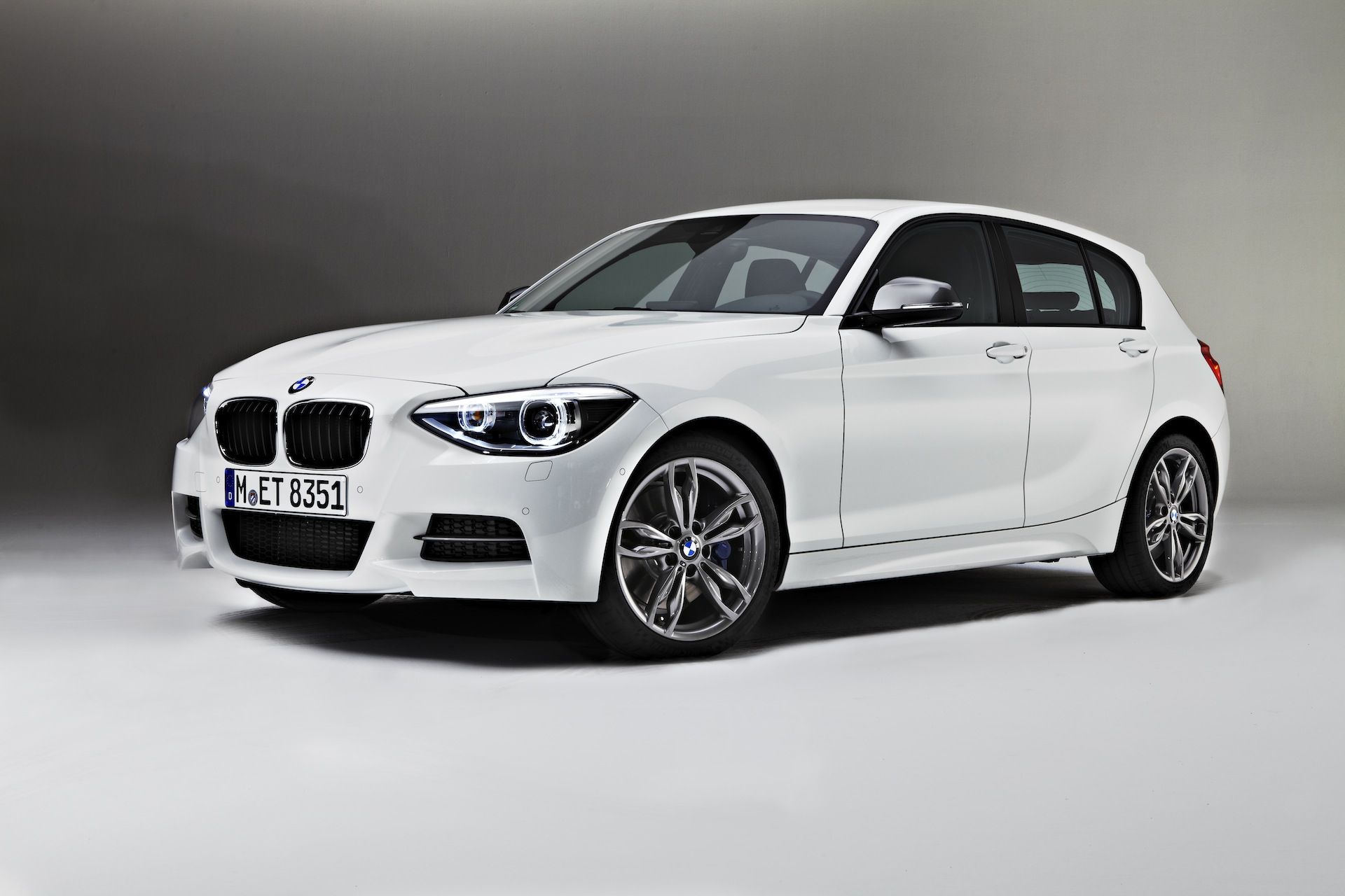 Bmw Series Door And M135i F21 Official Wallpaper Info