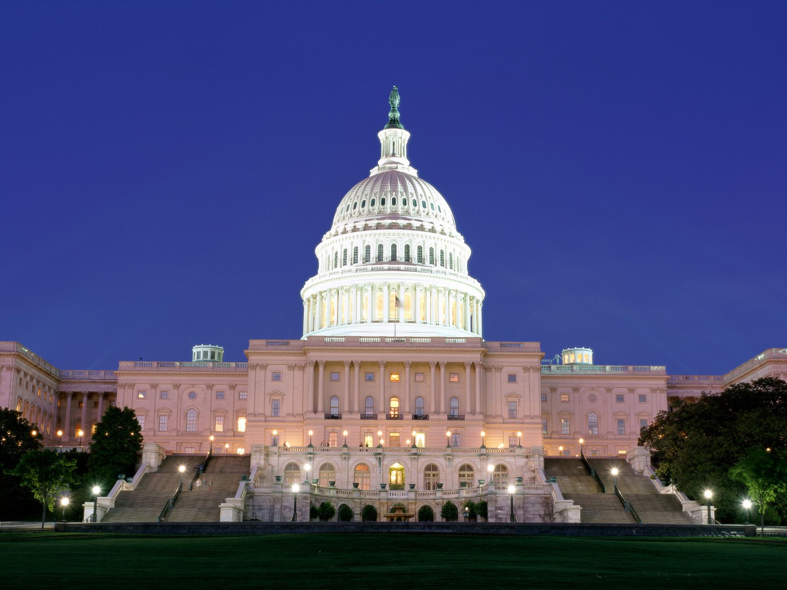World Famous Places Wallpapers   Capitol Building at night Washington