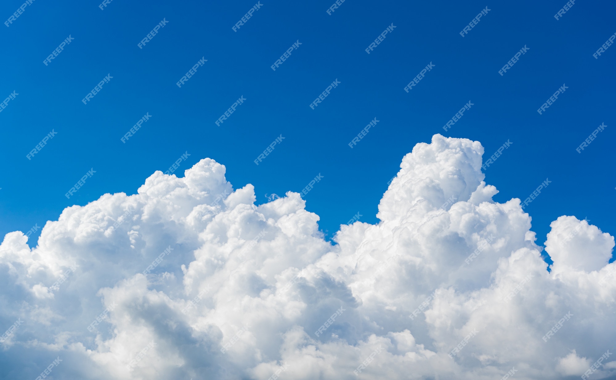 Beautiful Clouds Background Wallpaper