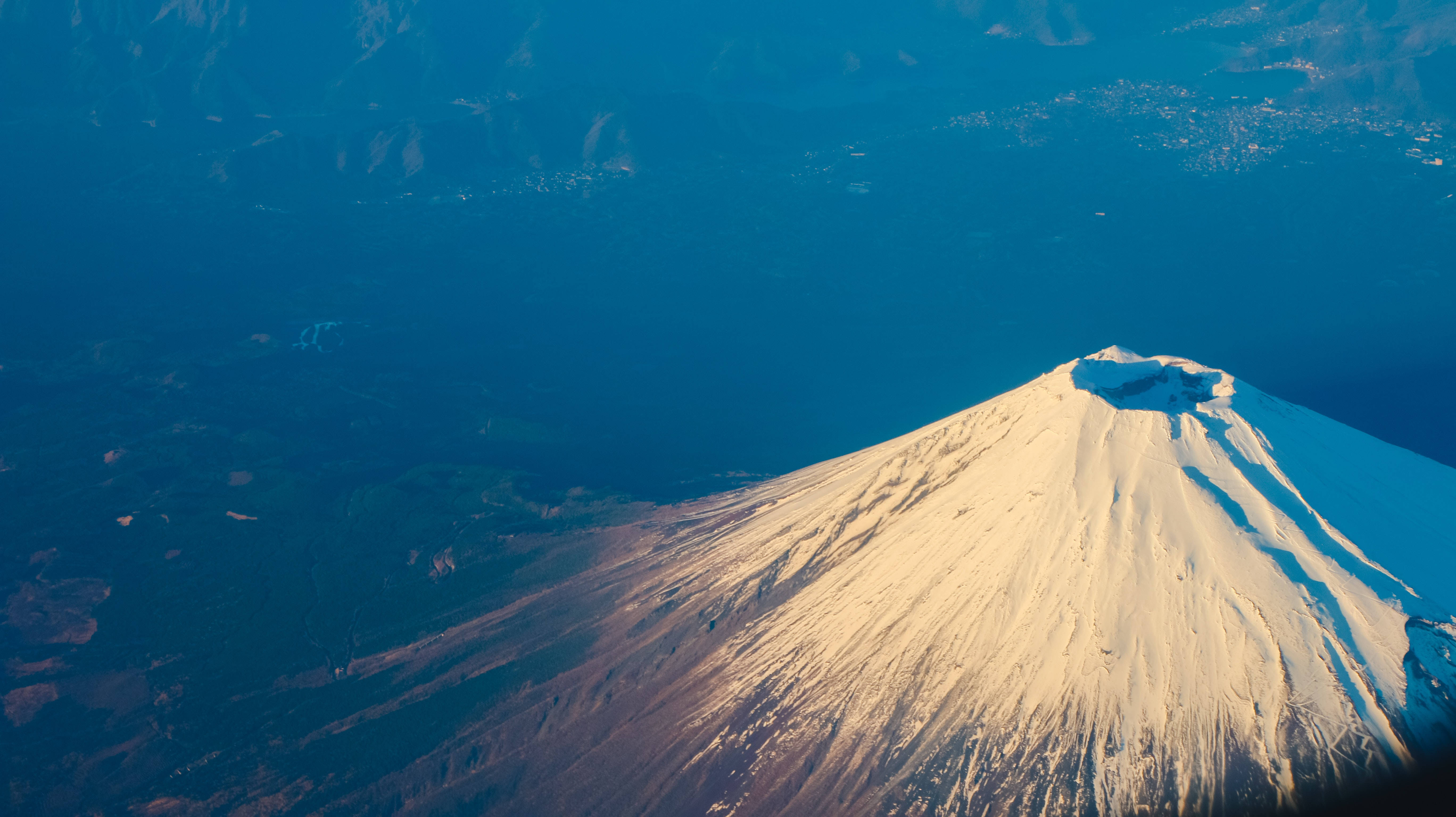 Breathtaking Mount Fuji Aerial Wallpaper