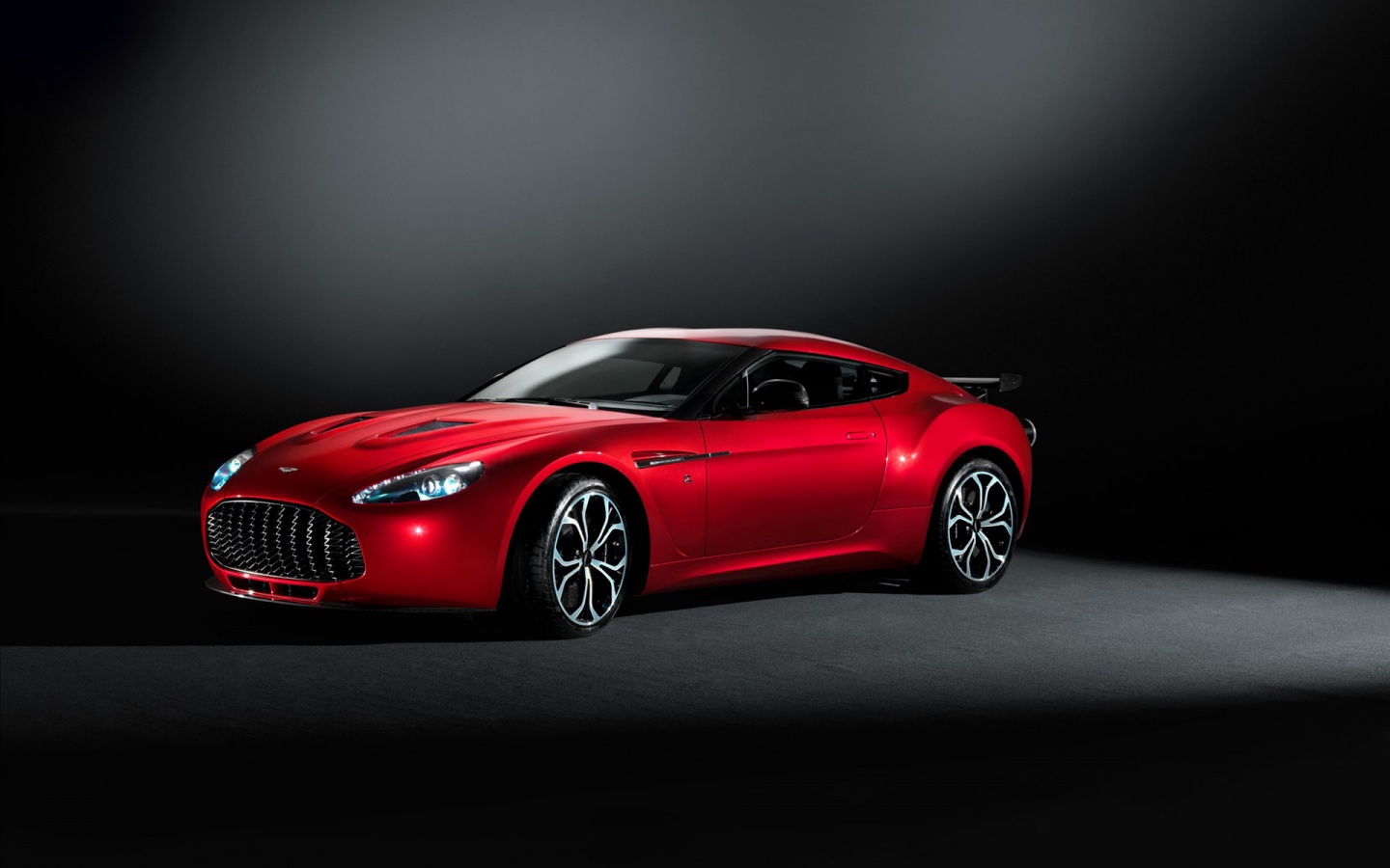 Aston Martin v12 Zagato Wallpaper Hd