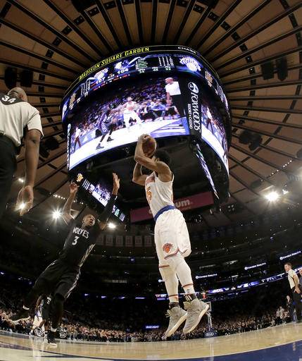 Anthony Scores Knicks Defeat Timberwolves