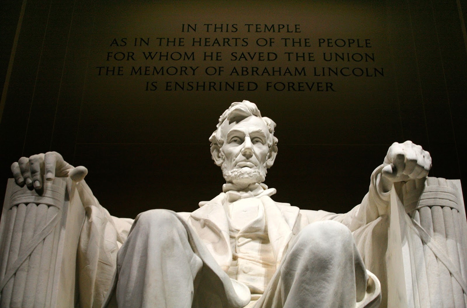 Lincoln Memorial In This Temple HD