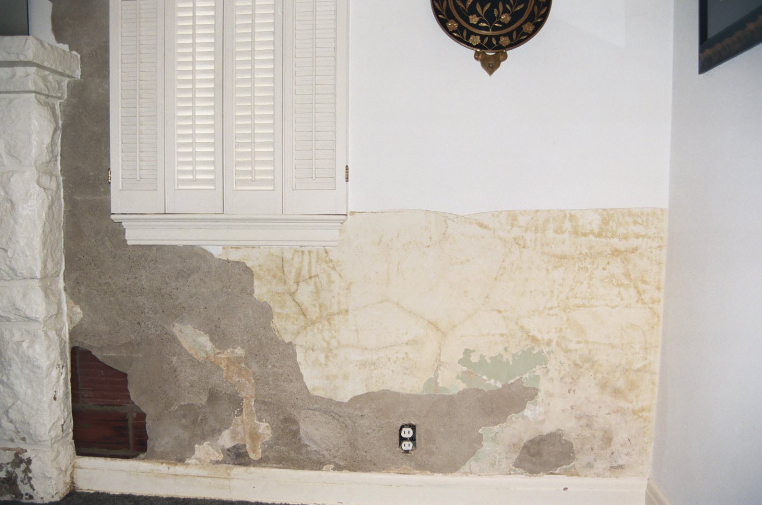 [48+] Wallpaper to Cover Damaged Walls on WallpaperSafari