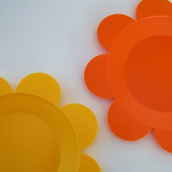 FLoWeR PoWeR Paper Plate Holders by RoomServiceVintage on Etsy