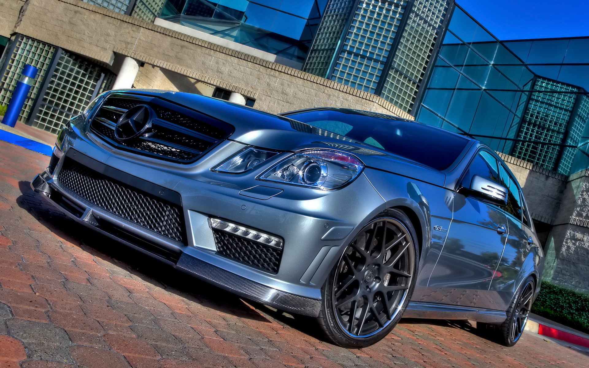 Mercedes Benz E63 Amg V6e Wallpaper And Image Pictures