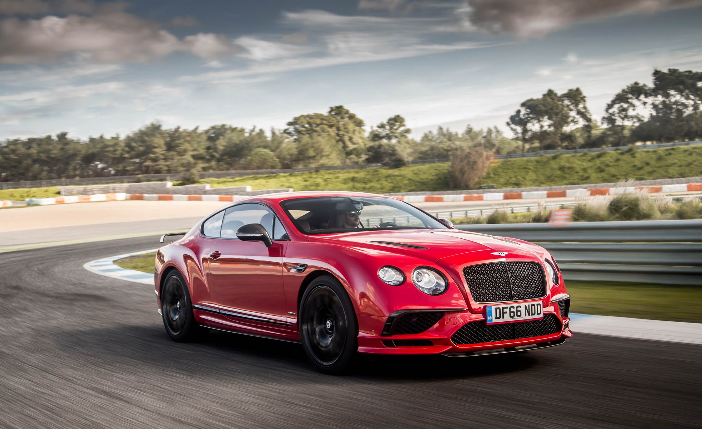 Bentley Continental Gt Supersports Wallpaper HD Image