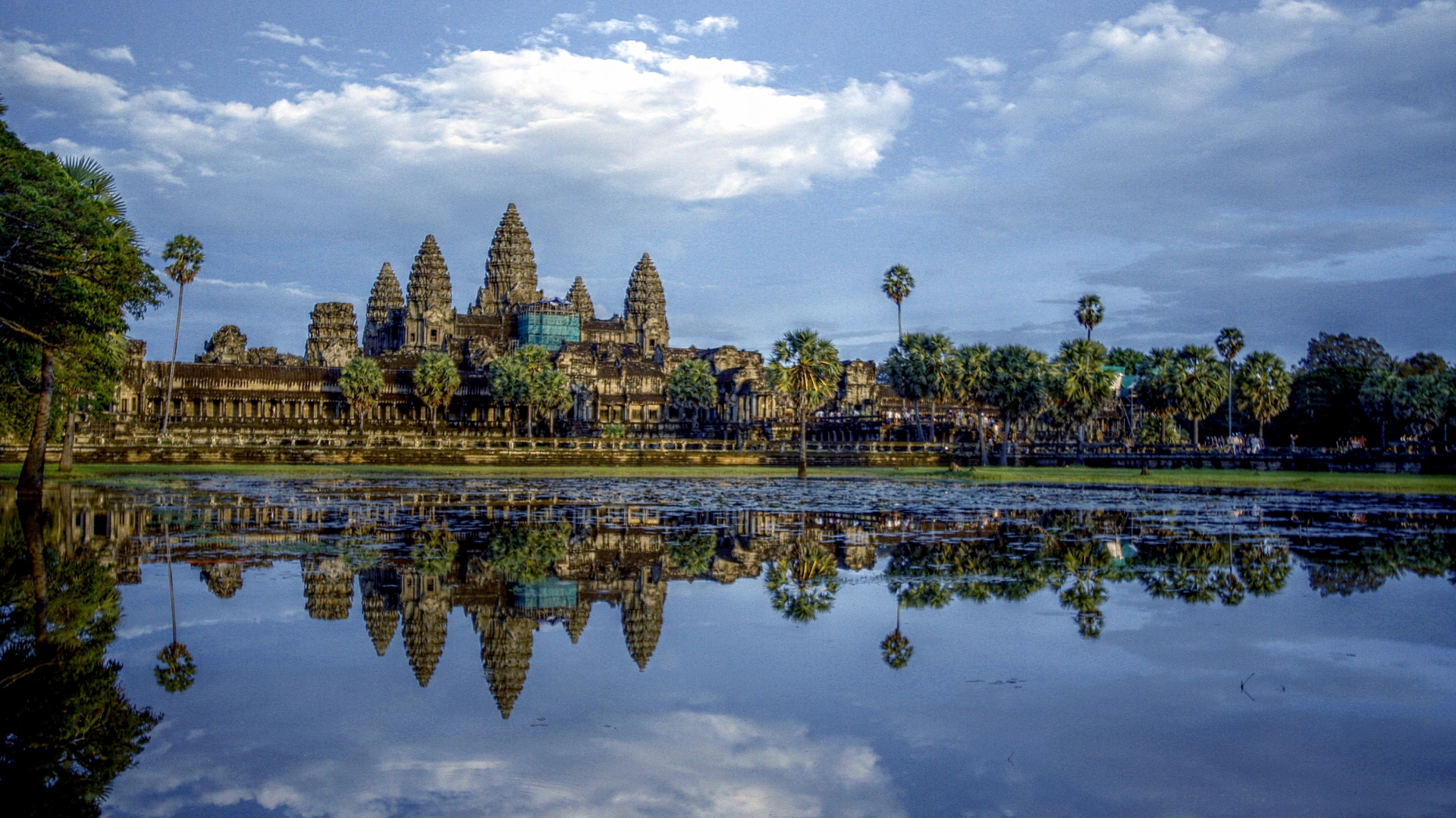 Buddhist Temple Of Angkor Wat In Cambodia HDr Wallpaper