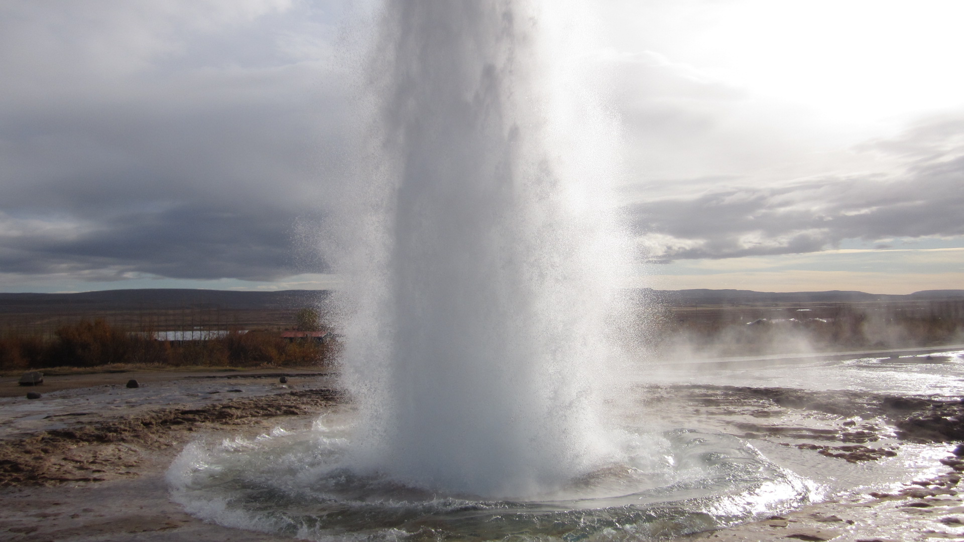 File Fountain Geyser Strokkur Haukadalur Iceland Jpg Wikimedia