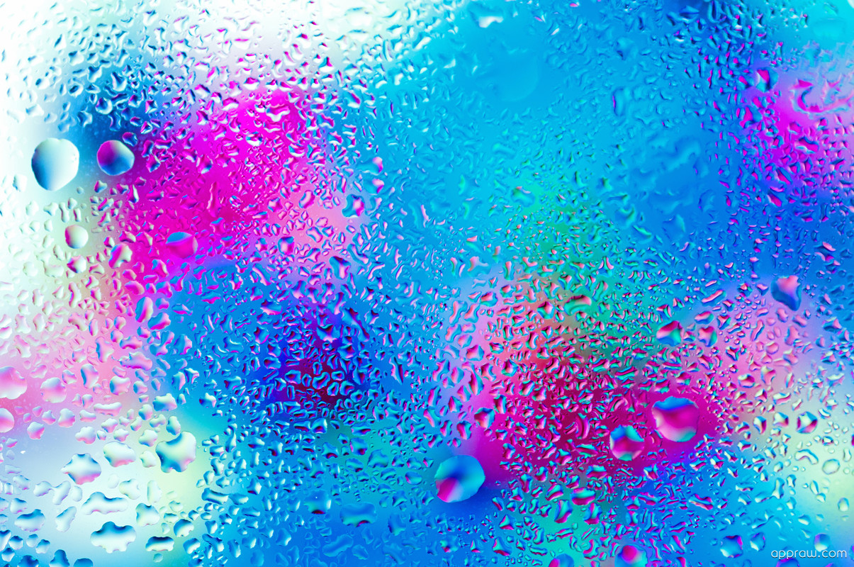 Colorful Water Droplets Background Wallpaper
