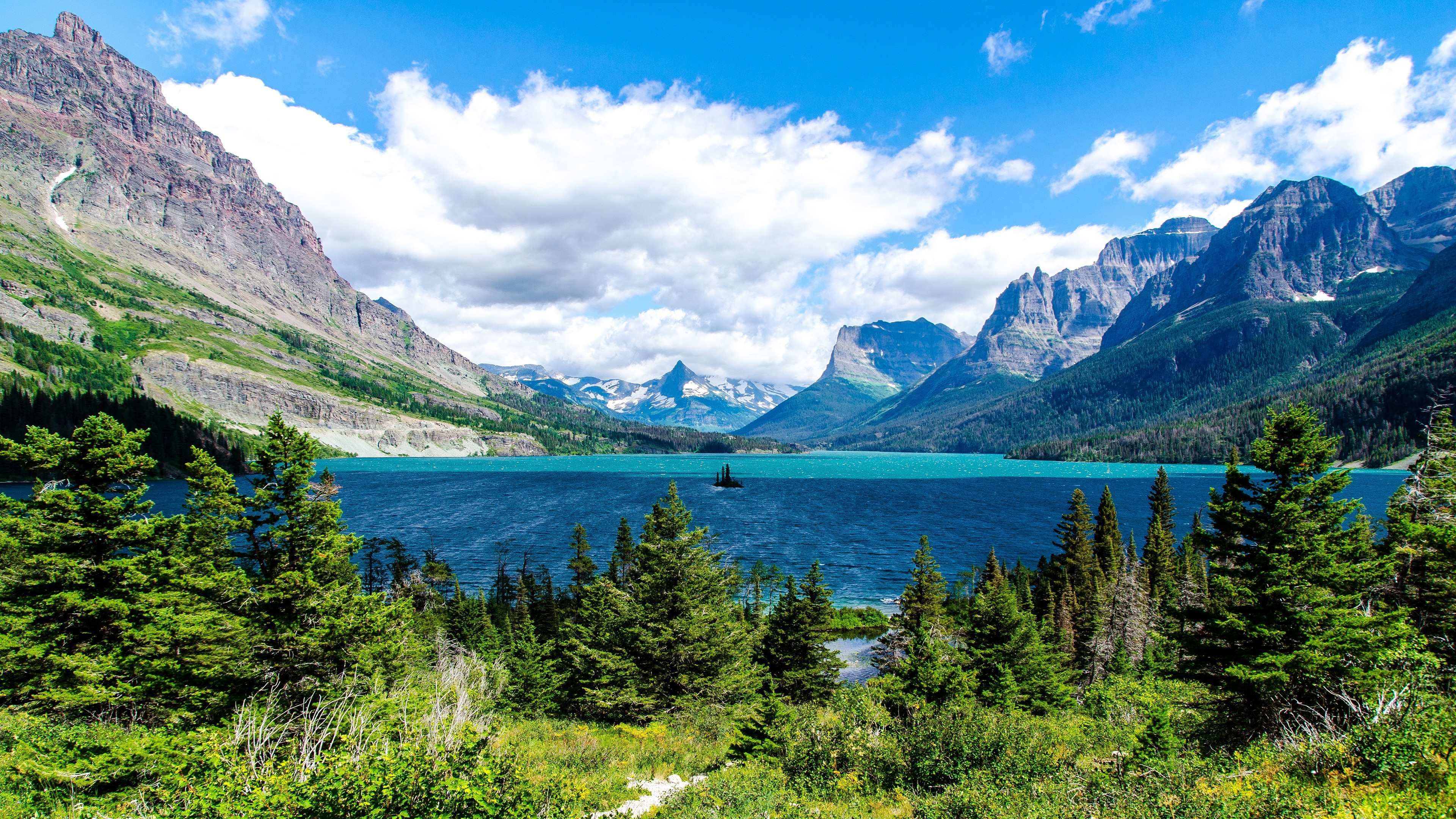 Mountain Lake Wallpaper HD
