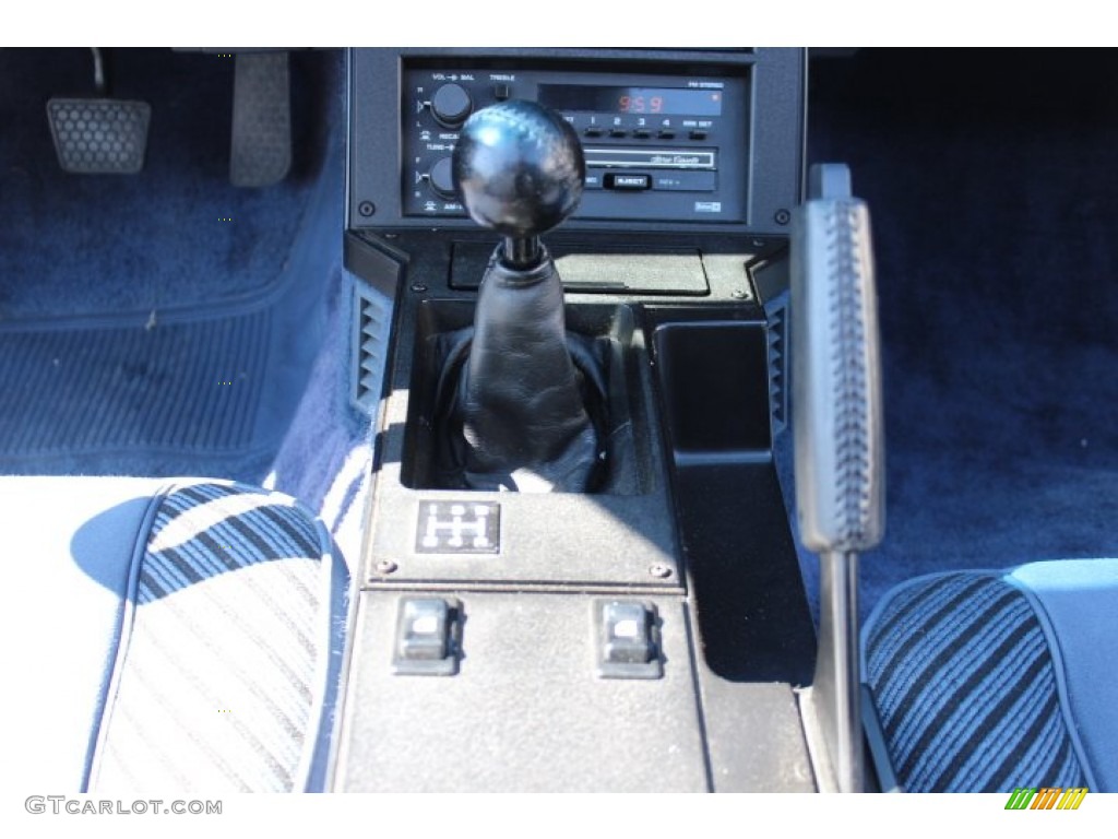 Chevrolet Camaro Z28 Speed Manual Transmission Photo